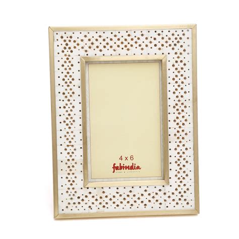 Fabindia Abhikhya Cutwork Photo Frame 4x6 : Amazon.in: Home & Kitchen