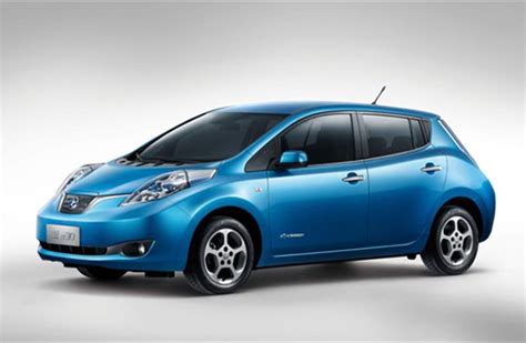 Dongfeng Nissan launches Venucia e30, its first all-electric vehicle ...
