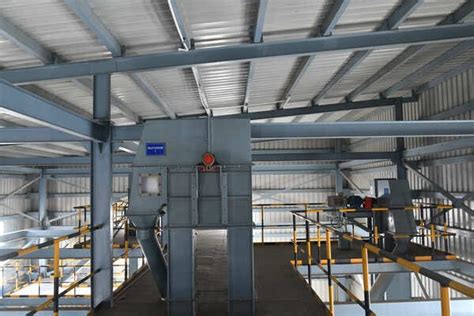 Animal Feed Machinery Plant Manufacturer & Suppliers in Gujarat, India