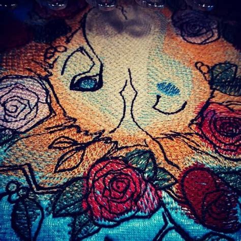 PR1000e Embroidery Machine 的图像结果