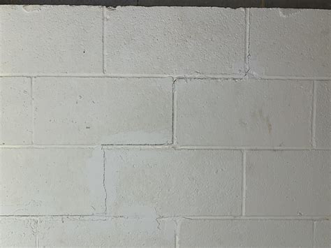Horizontal Cracks in Basement Wall : r/StructuralEngineering