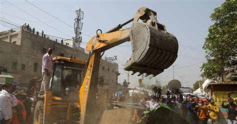 Jahangirpuri demolitions: Supreme Court halts exercise for two weeks