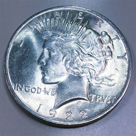1922 Uncirculated Peace Silver Dollar Beautiful Coin | Property Room