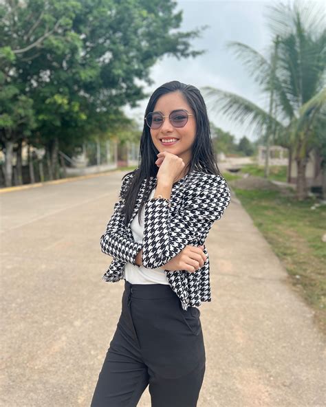 Dania Rodriguez (@daniarodriguezm08) • Instagram photos and videos