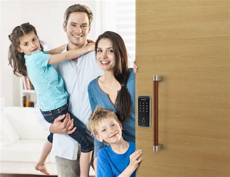 RE-DESIGN+ 4 Way RIM LOCK, RE-DESIGN+ Digital Rim Lock - in the Häfele ...