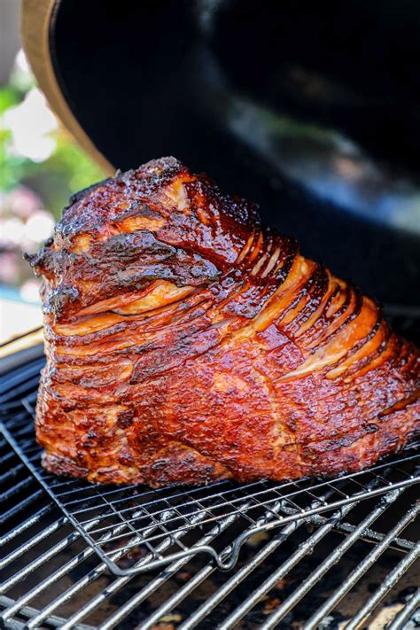 How To Bbq A Smoked Ham at Caitlyn Lavater blog