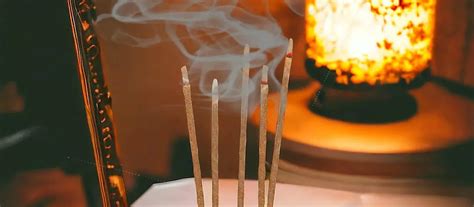 How to Use Dhoop Sticks: A Comprehensive Guide – Nandi Panchgavya ...