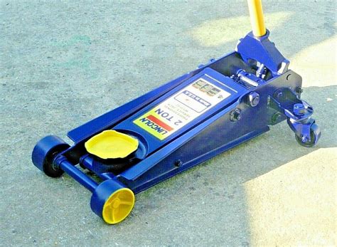 2 Ton 93642 Lincoln floor jack – blaena