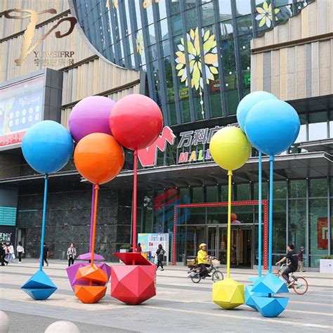 商业街不锈钢雕塑定制玻璃钢气球雕塑 - 深圳市宇巍玻璃钢科技有限公司