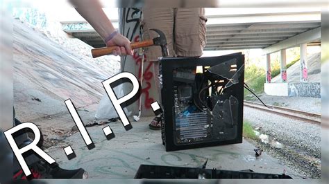 Man Destroys Computer Vimeo 的图像结果