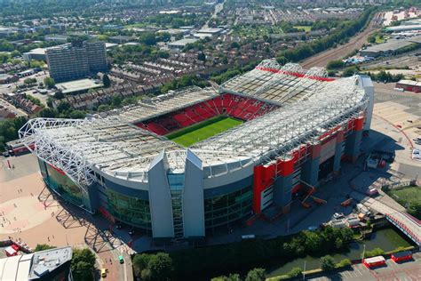 What could Foster + Partners' new Man Utd home look like?