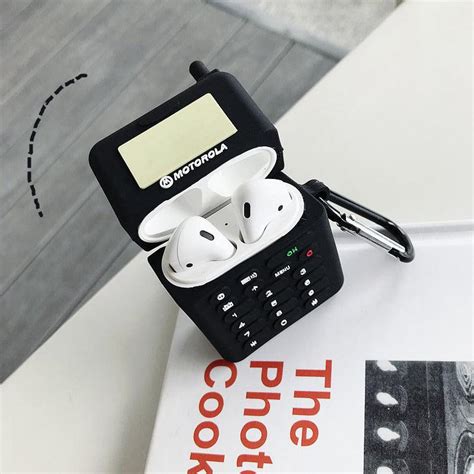 Moto-rola Mobile & Beeper Silicone Airpods Case for 1 & 2 – Hanging Owl
