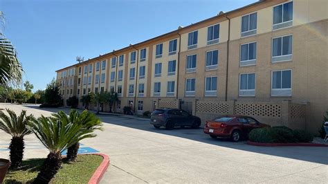 THE TRIDENT INN (New Orleans) - Motel Reviews, Photos, Rate Comparison ...