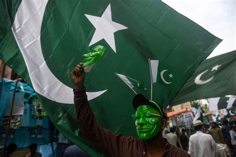 Pakistan celebrates 74th Independence Day amid coronavirus outbreak ...