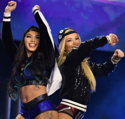 Skye Blue And Madison Rayne : r/WomenOfWrestlingPlot