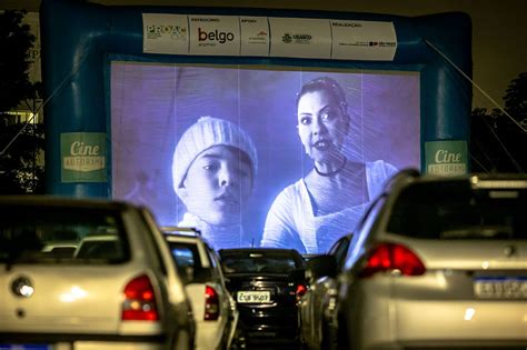 Cine Autorama exibe pela primeira vez sessões de cinema drive-in em Contagem - Notícias de Contagem
