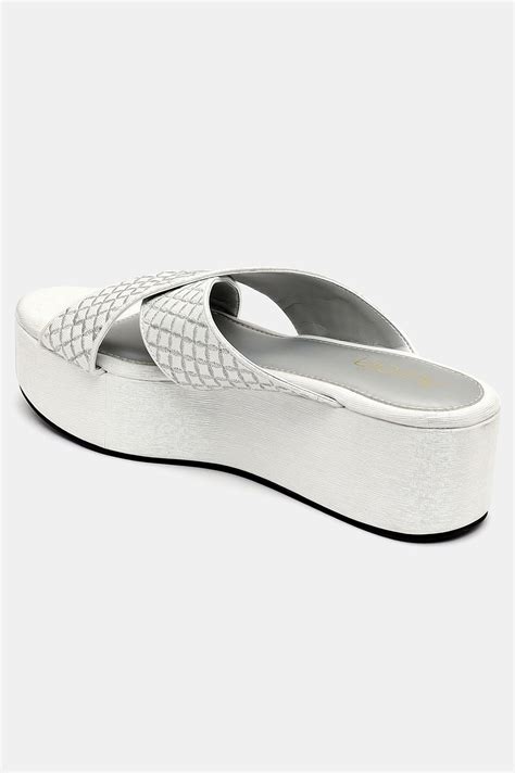 Buy Aurelia Silver Embroidered Round Toe Platform Heel-Zbelle Online ...