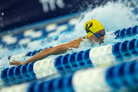 PSS Ft Lauderdale: Summer McIntosh Enters Her First 200m Fly Since ...
