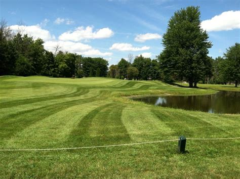 Golf Course – Cedar Glen Golf Club