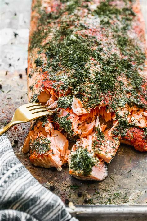 Ultimate Guide To Choosing The Best Smoked Salmon | Smokedbyewe