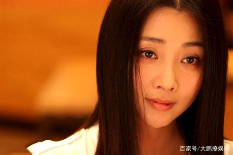 《温州一家人》的周阿雨，曾获白玉兰“视后”，新剧搭档吴谨言_百科TA说