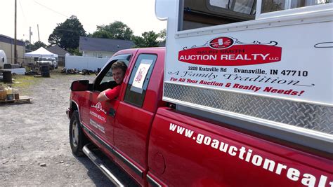 Photo Gallery | Ralph Smith Auction