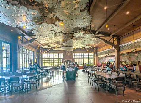 MENUS and PRICING Revealed for The Oak and Star Tavern at Epic Universe ...