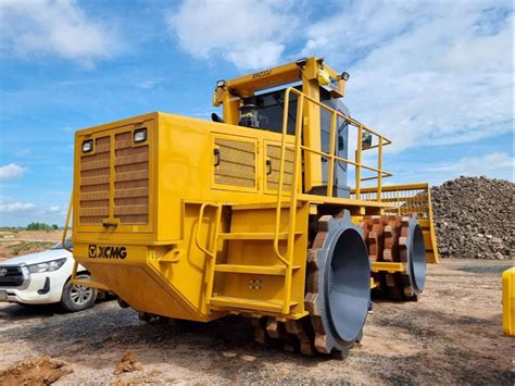 Road Compactor 的图像结果