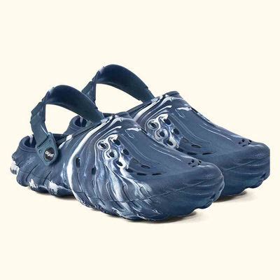 Buy Lightweight and Breathable Mens Clogs offering superior comfort ...