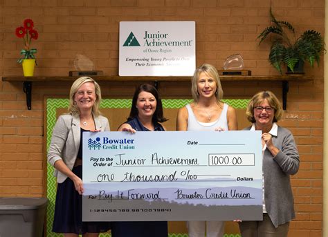 Bowater Donates $1000 to Junior Achievement - Bowater Credit Union