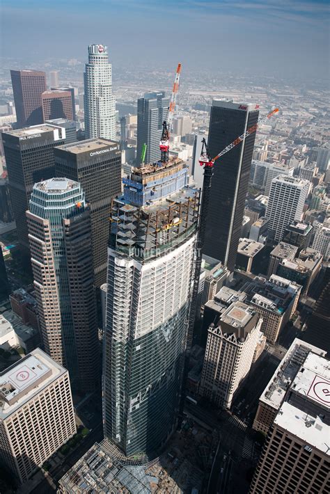 LOS ANGELES | Wilshire Grand Center | 335m | 1100ft | 62 fl | Com ...
