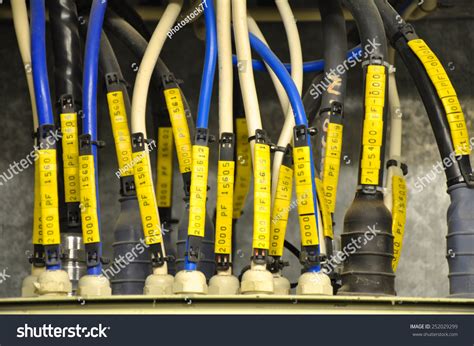 Power Cable Connection of Machine 的图像结果