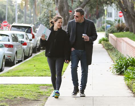 'They're Together': Ben Affleck & Jennifer Garner's New Outing Sparks ...