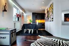 Spacious Penthouse And Carefully Compartmentalized by Spacious Penthouse And Carefully Compartmentalized Spacious Penthouse And Carefully Compartmentalized