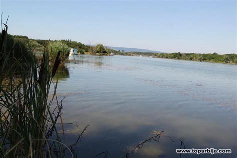 Borkovačko jezero kraj Rume