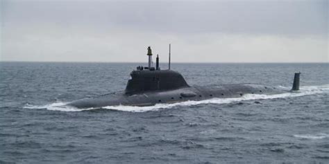 英国承认后院着火：近海被俄军核潜艇侵入但束手无策_手机新浪网