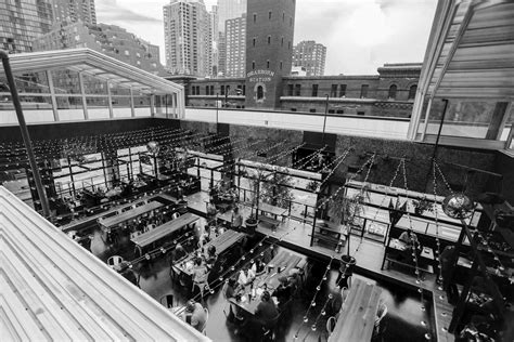 Whole Foods West Loop / First Look: New Whole Foods West Loop is All ...