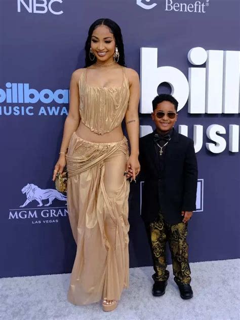 Billboard Music Awards 2022: Kylie-Travis, Megan Thee Stallion, Doja ...