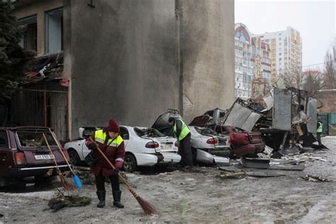 US, Ukraine Discuss Post-War Reconstruction as Fighting Grinds On