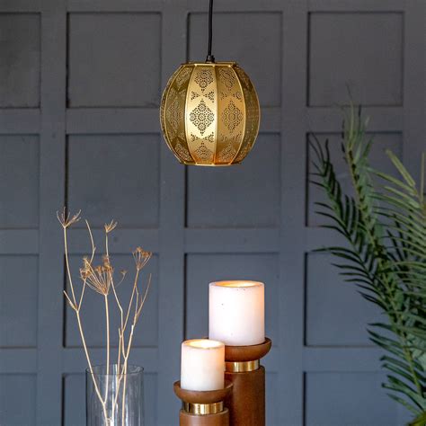 Nargis Pendant Light in Gold