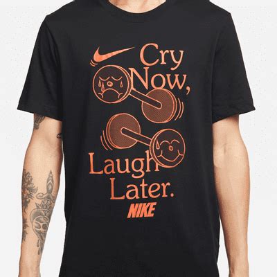 Nike Dri-FIT Men's Training T-Shirt. Nike IN