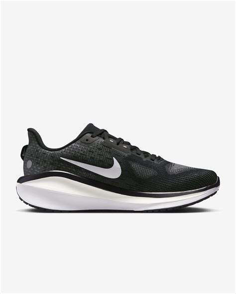 Nike Vomero 17 Men's Road Running Shoes. Nike IN