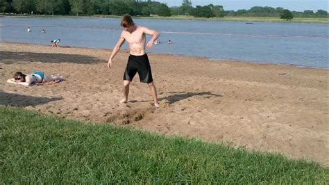 Backflip Tutorial On Ground 的图像结果