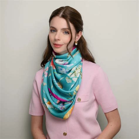 Navy Blue Scarf| Waraq – WARAQ INDIA