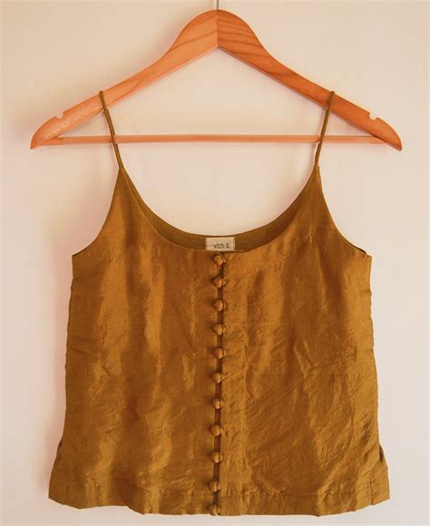 Gold Slip Top – NETE.IN