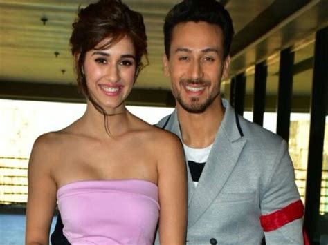 Heropanti 2 first look| Disha Patani's reaction after seeing Tiger ...