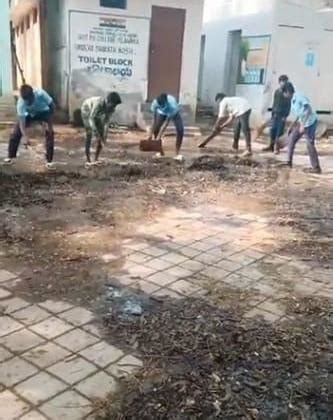 Students made to clean toilets in B'luru govt school despite Education ...