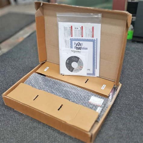 APC Switched Rack PDU 1U 16A 208 230V 8 C13-AP7921B