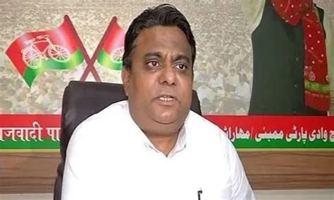झोपडपट्ट्यांमधील व्यावसायिक युनिट्सची मॉल्सशी तुलना अन्यायकारक - आमदार ...