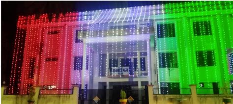 UP: Buildings of government offices deck up in Tricolour lights in ...